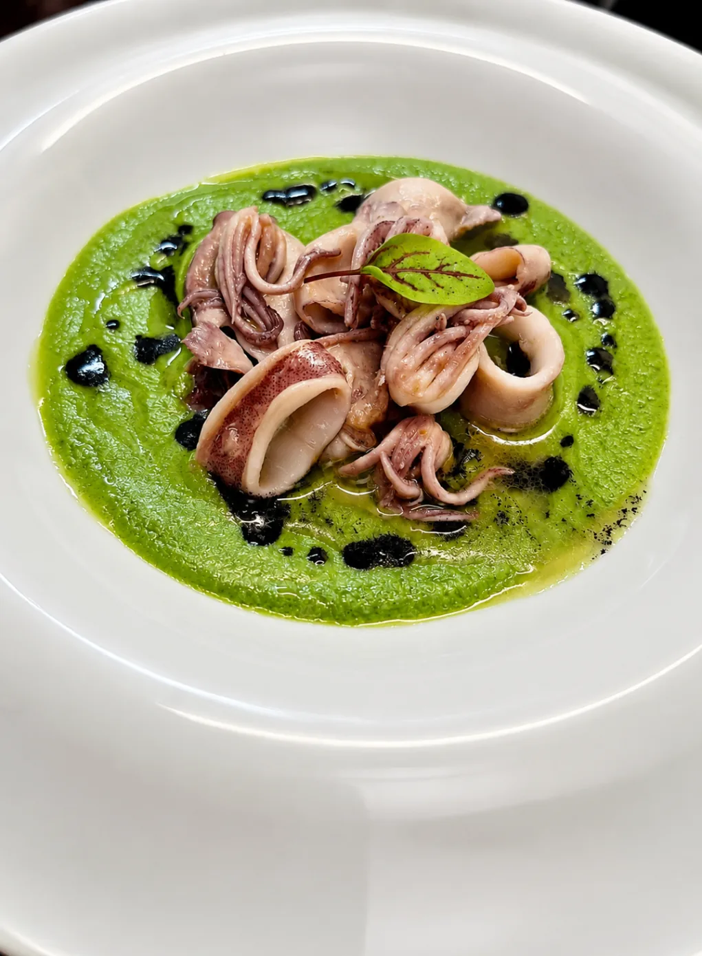 Calamari con crema di piselli a La Cucina di Giufà